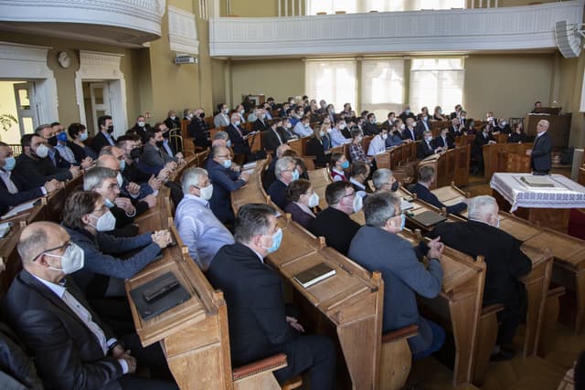 „Szeretetben keresni és követni az igazságot” – Vitanap a teremtési rendről és a nemi identitásról