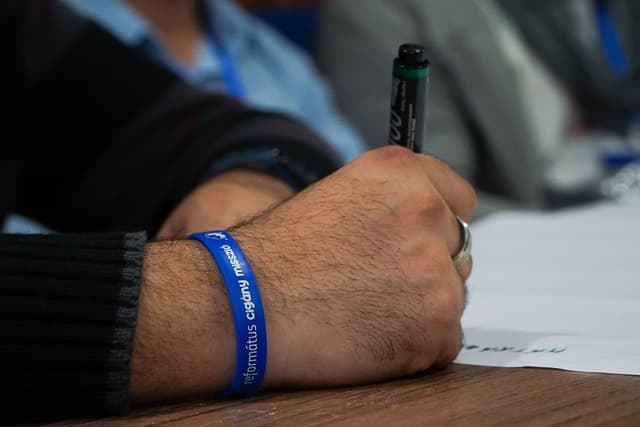 Szakmai-adminisztrációs munkatársat keres az Országos Református Cigánymisszió