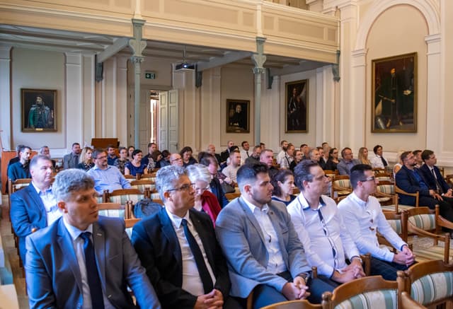 Két évtizede segíti a lelkészeket a tiszántúli továbbképző intézet