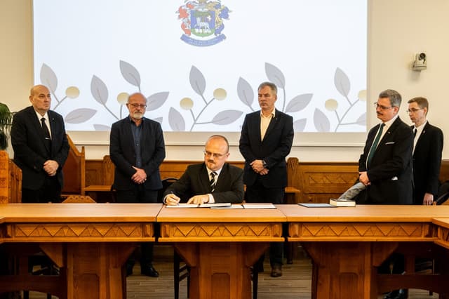 Lelkierő, határok nélkül – megállapodás a lelkipásztorok támogatására