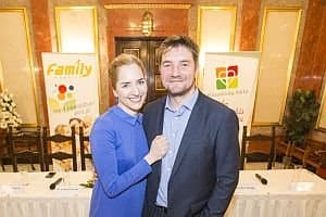 Egy ötcentis árkot még nem nehéz betemetni
