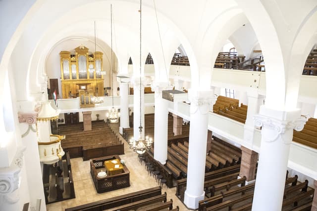 Református liturgikus tér, avagy miért van éppen így?