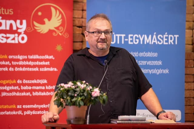 „Fogjuk fel kegyelemnek, ha mélységbe kerülünk, Isten ugyanis ekkor tud leginkább megszólítani minket”