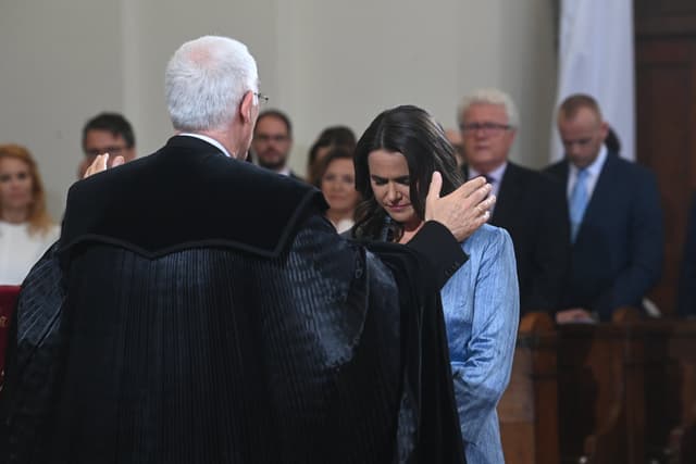 „Adj szolgádnak rád hallgató szívet”
