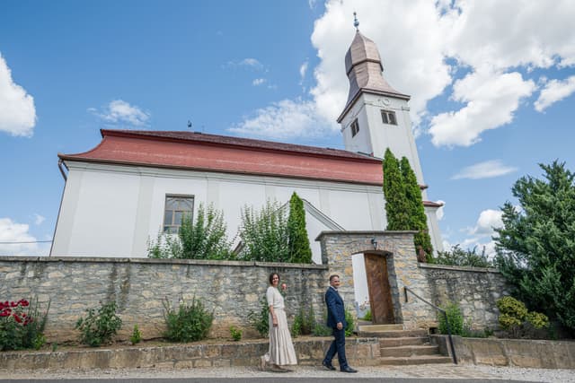Üres kagylóhéj helyett élő közösség