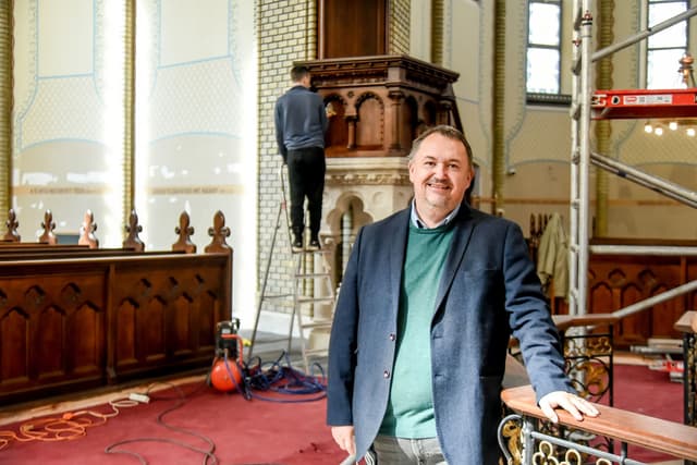 „A templomnál nagyobb van itt”