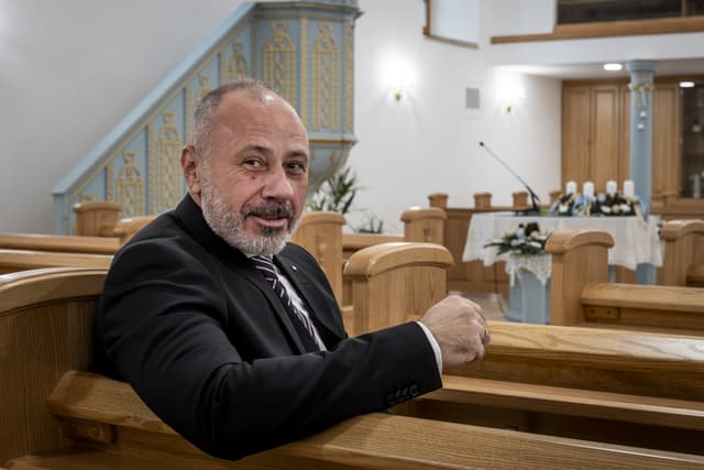 A mélységből a keresztig