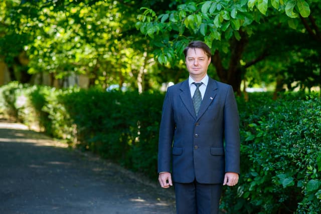 Trianon – Isten ostora