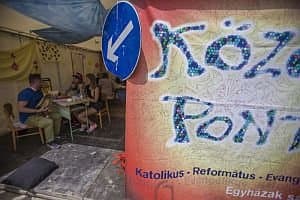 Pont, ami összeköt