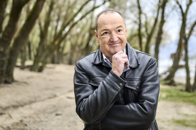 Aki kapta, aki adta és aki másokat is dobogóra állít