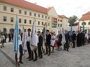 Isten minden gyermekben értéket teremtett