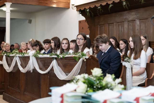 Templom a dombtetőn