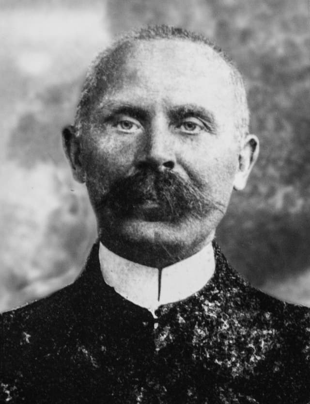 Ártatlanul megölt lelkipásztorra emlékeztek