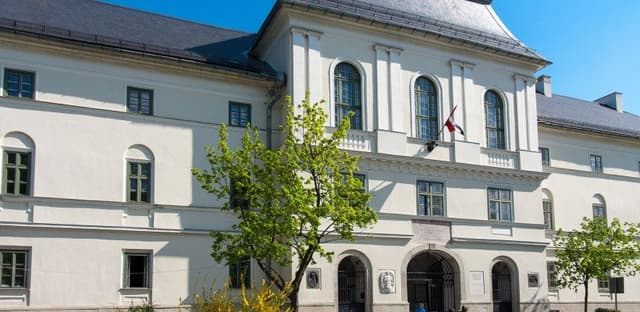 Rektori megbízatásra írt ki pályázatot a Sárospataki Református Teológiai Akadémia